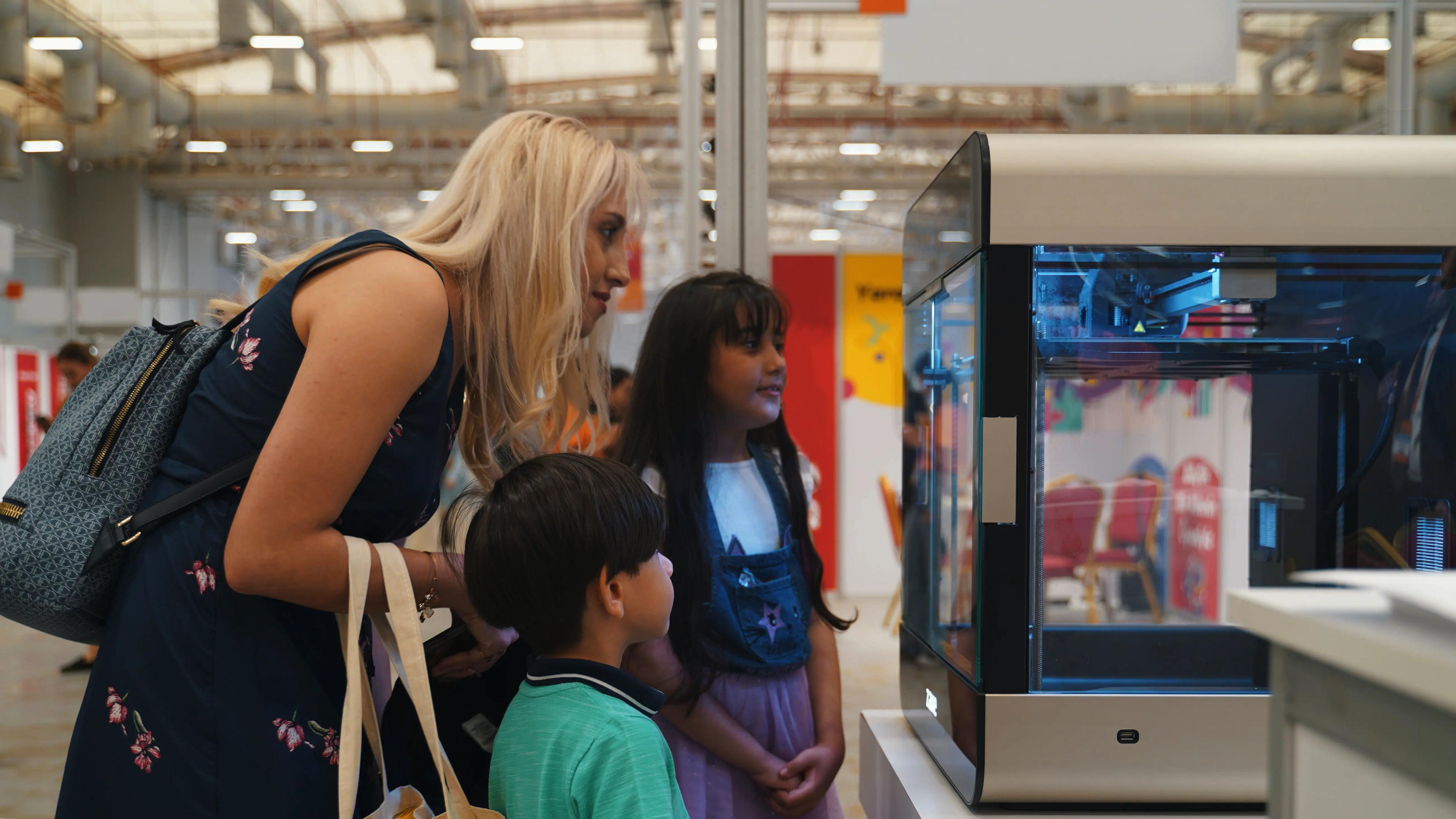 Basic 3D Printing Safety | Zaxe Knowledge Base